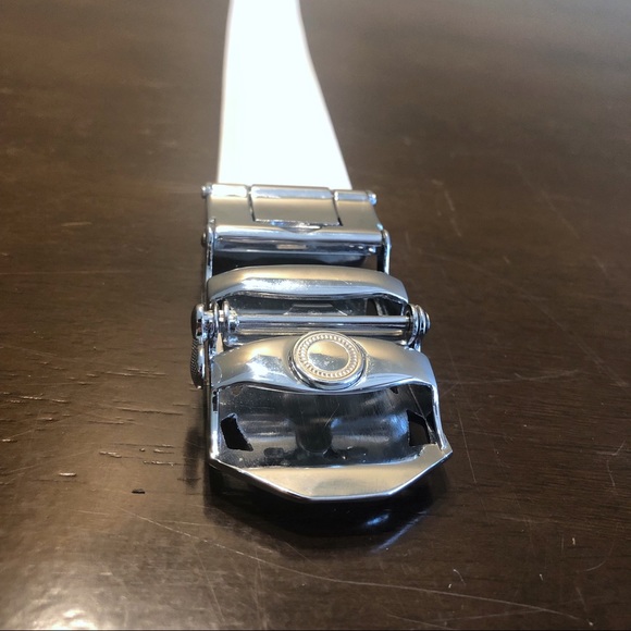 Men’s White Rachet-style belt - Picture 3 of 8